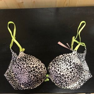 Victoria’s Secret bra